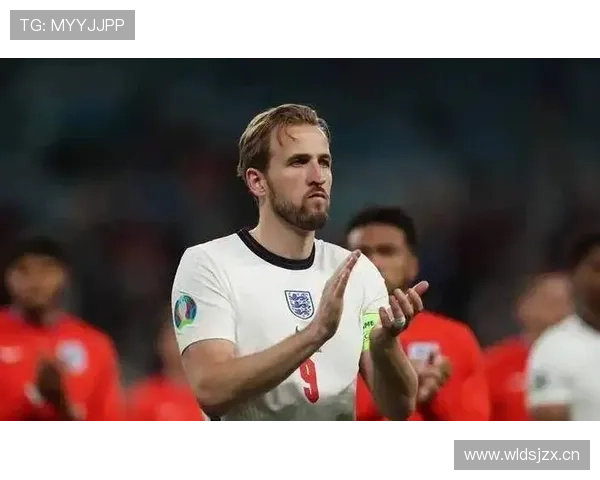 英格兰2-1逆转刚果民主共和国：凯恩双响救主